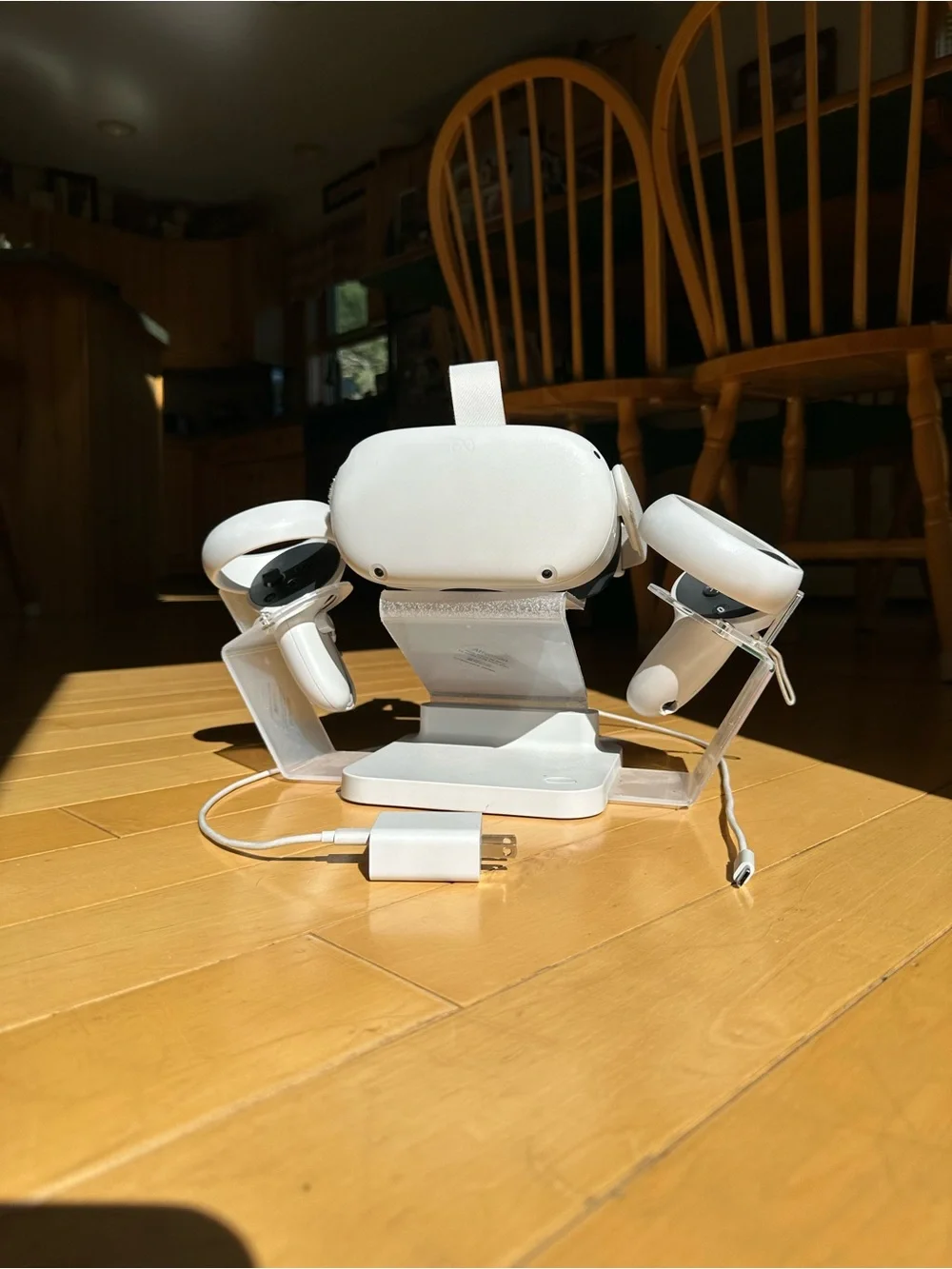 White VR Headset and Controllers Charging Stand with Cable